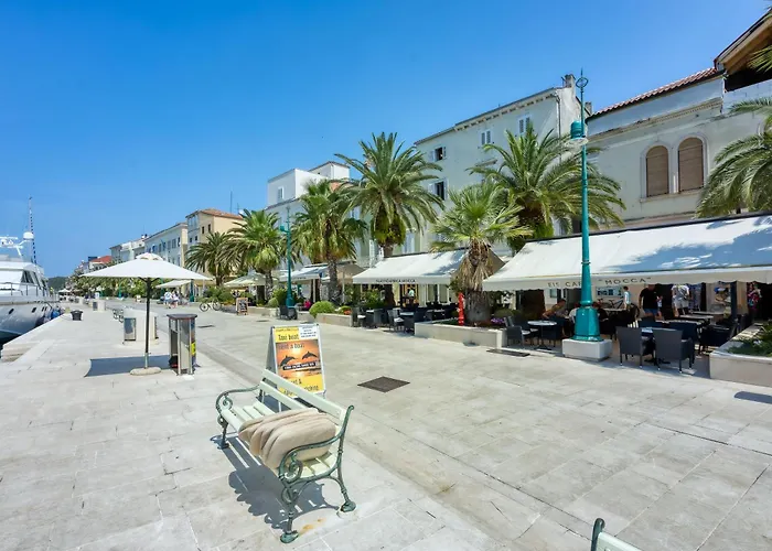 Lasta Losinj Town - Happy 아파트