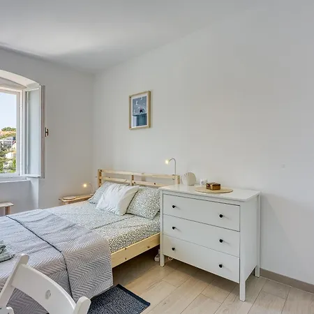 Appartement Lasta Losinj Town - Happy