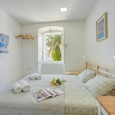 Appartamento Lasta Losinj Town - Happy *