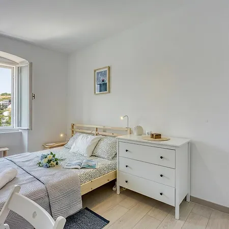 Appartamento Lasta Losinj Town - Happy