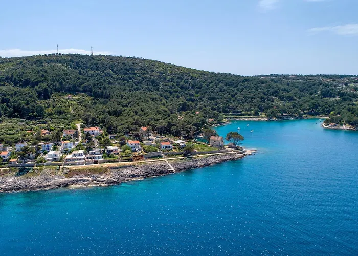 Lasta Losinj Town - Happy מאלי לוסיניי