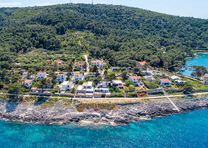 Lasta Losinj Town - Happy * מאלי לוסיניי